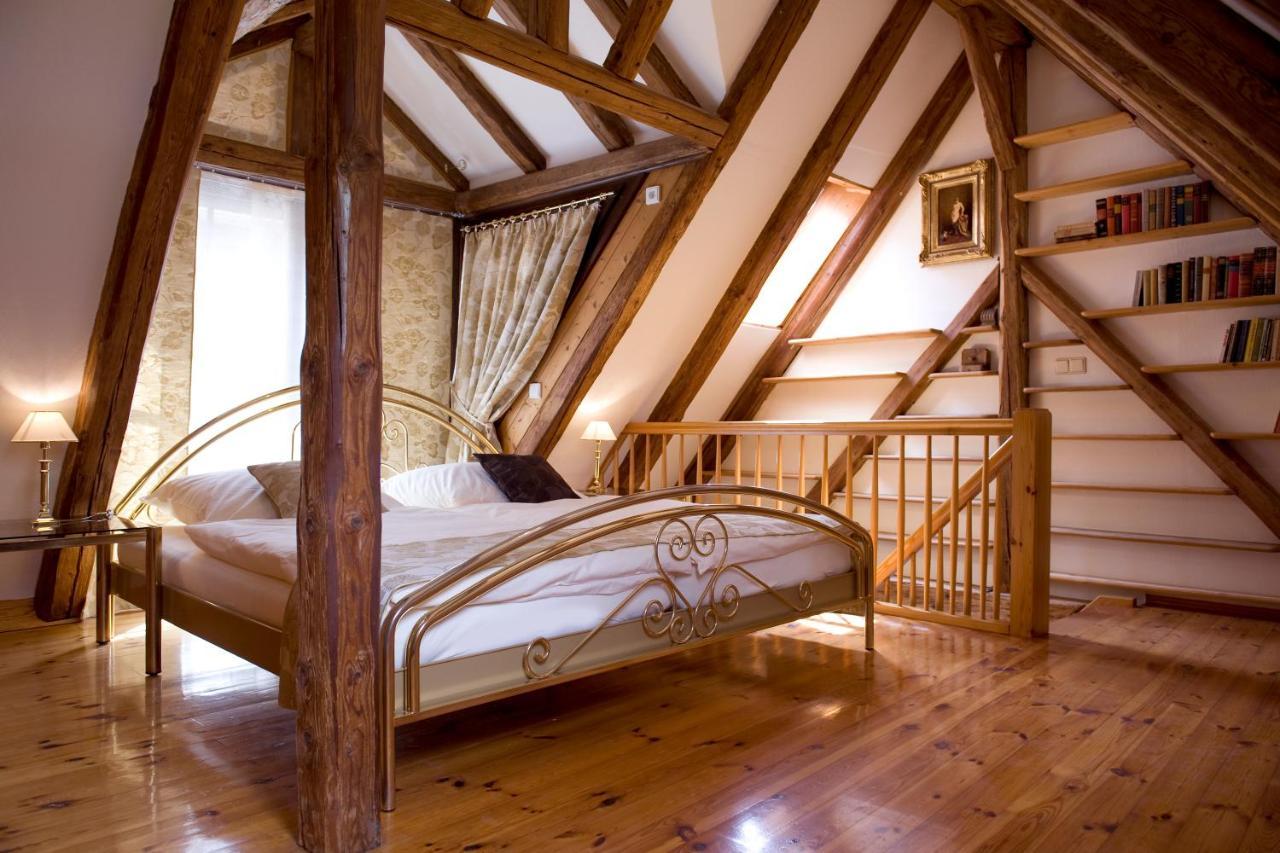 Goldgemaeuer Appartements Ochsenfurt Rom bilde